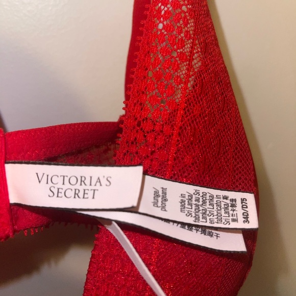 Victoria Secret Push Up Bra- 34D - Picture 4 of 5